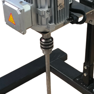 A detachable coupling mechanism showing how to clean a high-speed disperser shaft easily on an industrial mixer