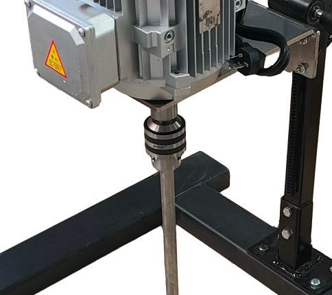 A detachable coupling mechanism showing how to clean a high-speed disperser shaft easily on an industrial mixer
